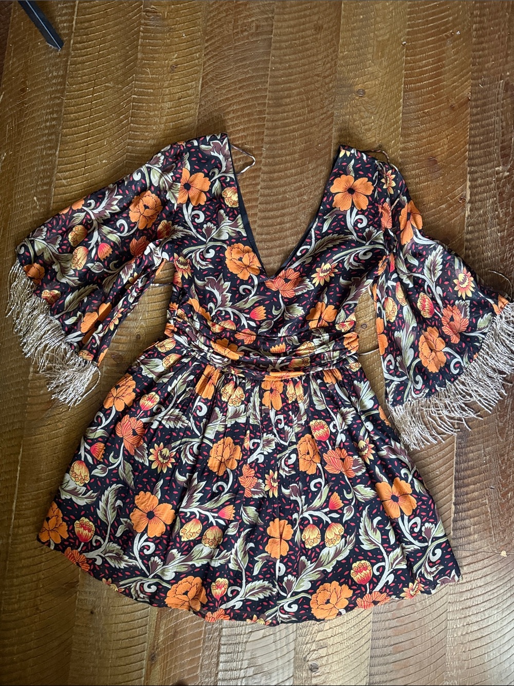 Floral V-Neck Casual Dress with Fringe Sleeves - Orange on Black